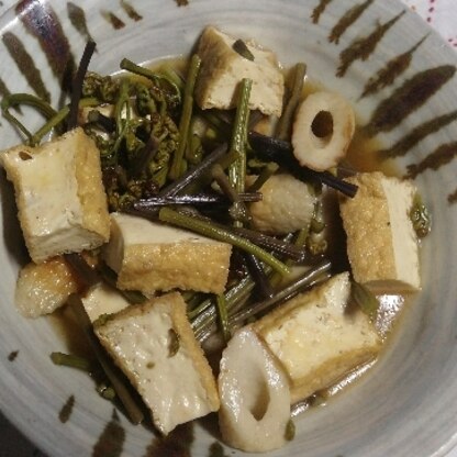 こんにちは〜ワラビを煮物にしたのは初めてですが、美味しくいただきました(*^^*)レシピありがとうございます。